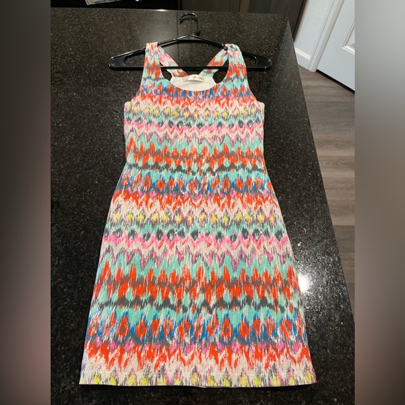 Lulu e Bebe Dress, Size Small - Picture 8 of 12